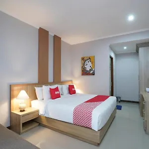 Super Oyo Capital O 2166 Elitya Sanur (Bali)